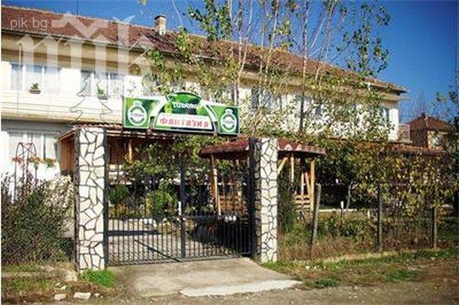 Гробът на пребит от полицай отворен за нова експертиза