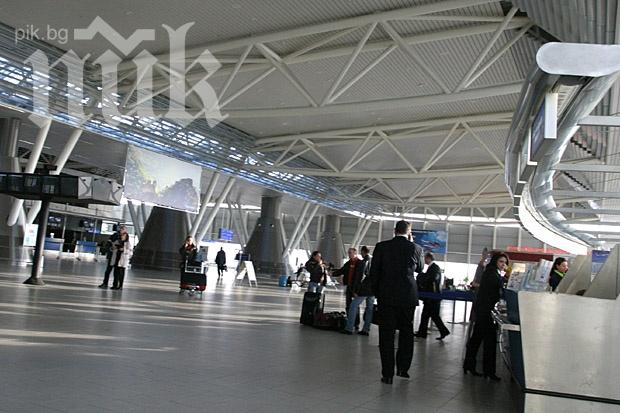 Работещите в чужбина българи да си носят пари за връщане