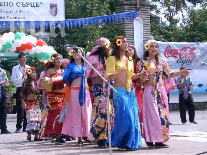 Международен детски ромски фестивал започва във Велико Търново