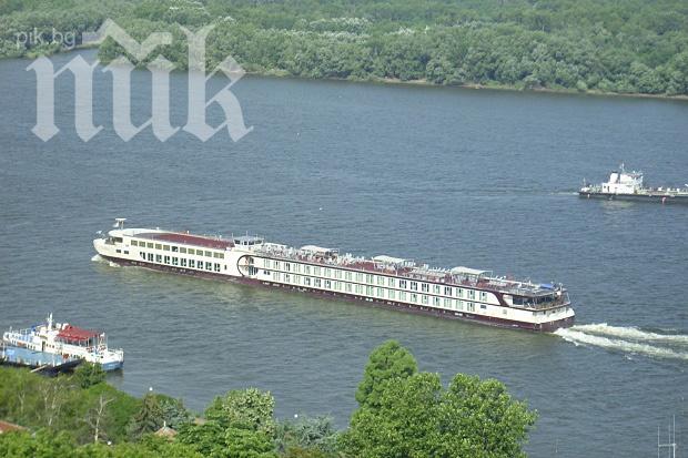 Специална група следи нивото на река Дунав на наша териротия