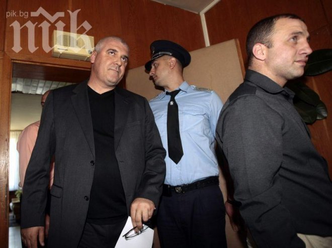 Бивш шеф на отдел Убийства поема СДВР