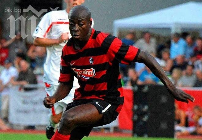 Гара Дембеле се пробва в Блекбърн