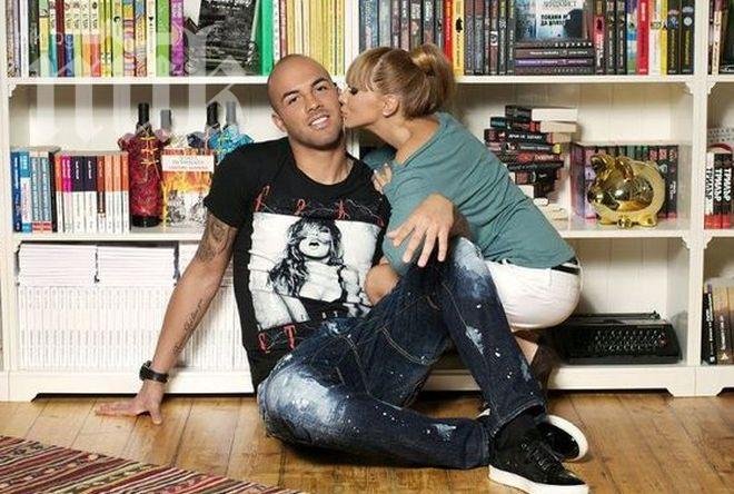 Проклятието на Алисия – с който се снима в клип, той после й бие шута