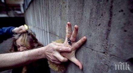 пълен шок 200 наши изнасилвачи бродят света