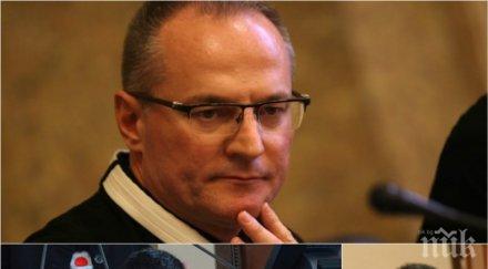 първо пик жесток скандал лозан панов позорно скри депутатите издирват шефа вкс обновена