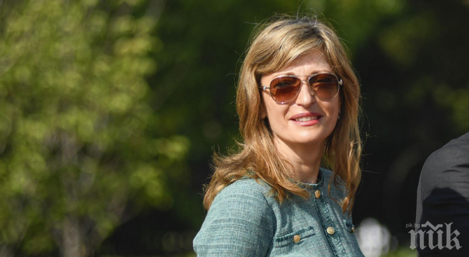 Захариева се среща с външния министър на Мароко