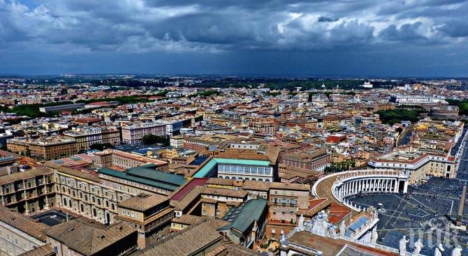 СТРАШЕН СКАНДАЛ! Папата нареди да разследват световноизвестния хор на Сикстинската капела за пране на пари