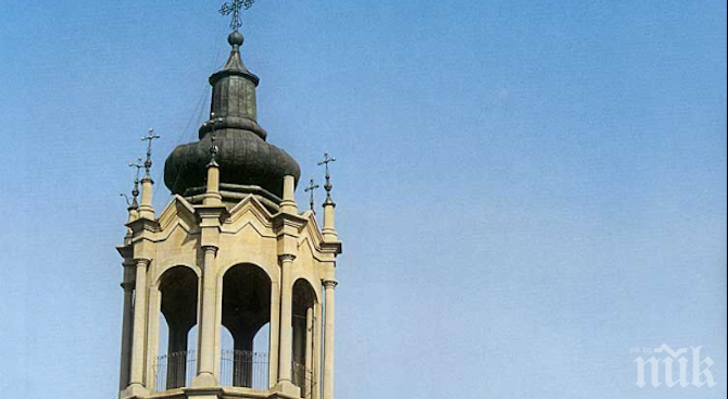 Ремонтират свищовската църква Св. Троица