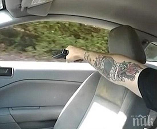 Eкшън в Бургас! Криминален тип стреля по автобус с работници след засичане