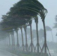 Ураганът „Мангхут” връхлетя Филипините (ВИДЕО)