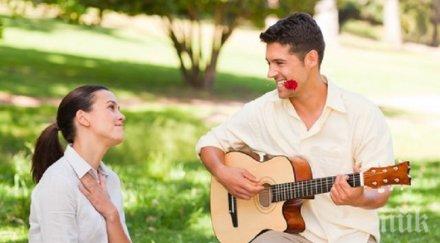 мъжете китара привличат жените