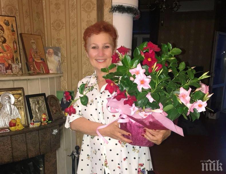 Първолаци припяват хит на Мая Нешкова 