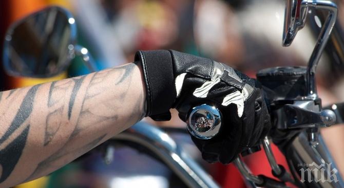 Мотопедист счупи дрегера