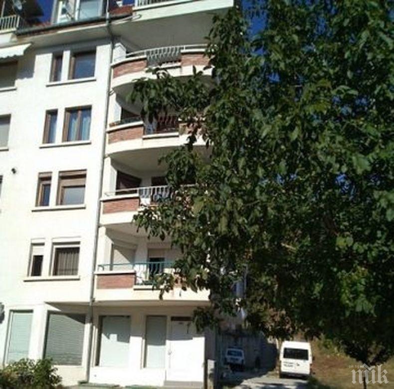 ИНЦИДЕНТ: Жена полетя от третия етаж – бере душа в болницата