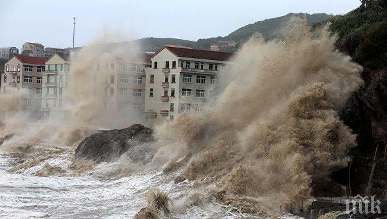 Броят на загиналите от тайфуна „Мангхут“ на Филипините достигна 25 души