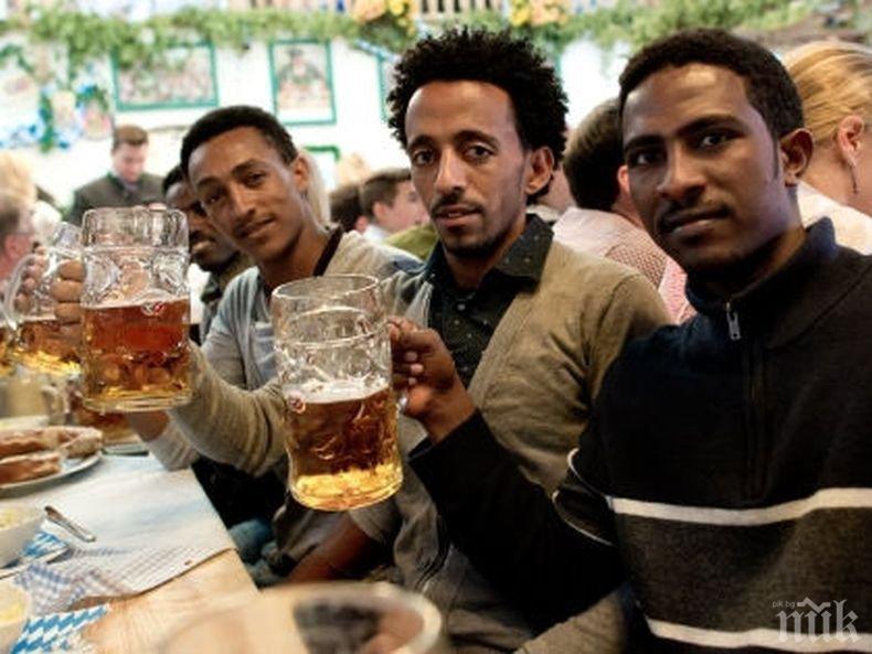 ПЪЛЕН СМЯХ! Италианска кметица гони мигрантите с топла бира