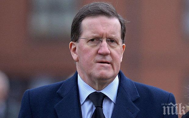 Бившият генерален секретар на НАТО Джордж Робъртсън пристига в Битоля