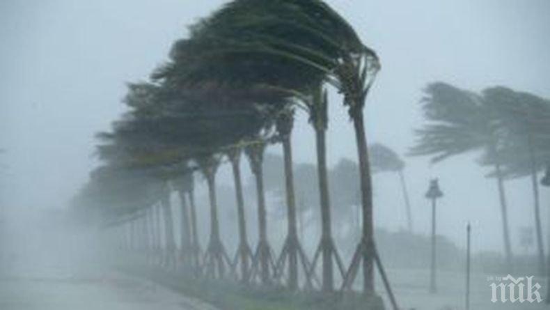 Ураганът „Мангхут” връхлетя Филипините (ВИДЕО)