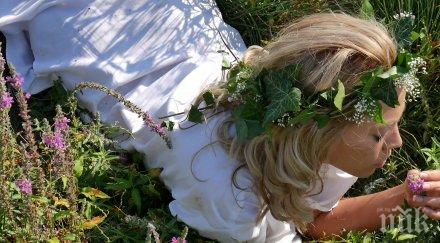 снежана макавеева стана самодива скочи морето метрова скала снимки