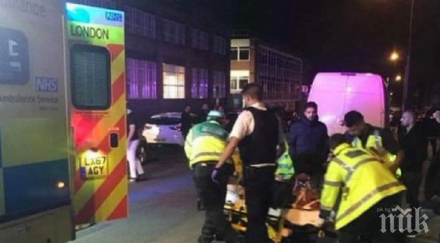 кола блъсна трима ислямски център лондон