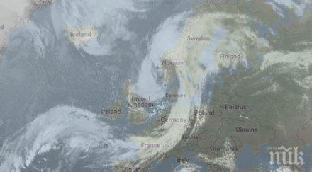 потоп силна буря удари скандинавия снимки