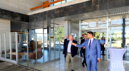 потенциален европейски инвеститор оглежда летище русе