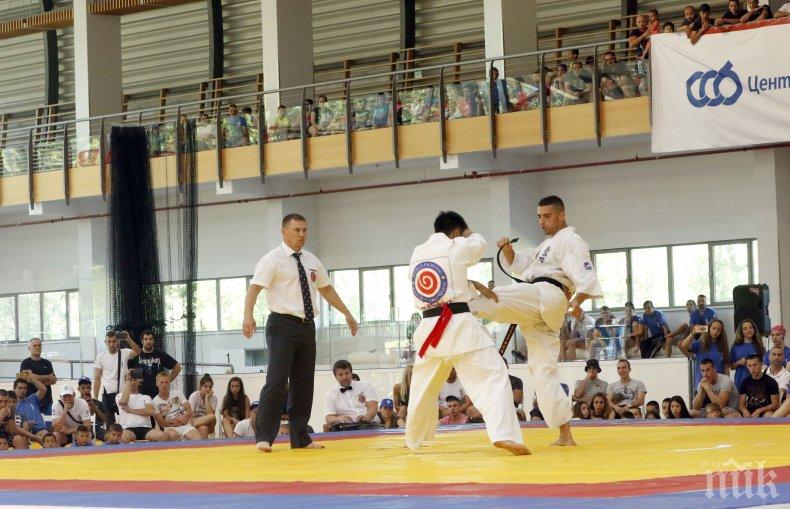 Националният отбор по карате киокушин се окичи с европейска шампионска титла