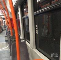 От СДВР за стрелбата по трамвай №7: Най-вероятно става дума за атака на мотрисата с прашка