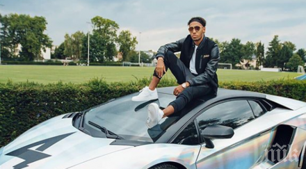 футболист арсенал отнесе глоба засечен шофира ламборгини превишена скорост