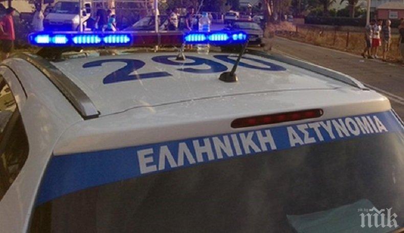 Осем арестувани ог полицията в Гърция заради нападение на депутат