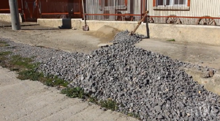 пример йордан синовете ремонтират улица сами