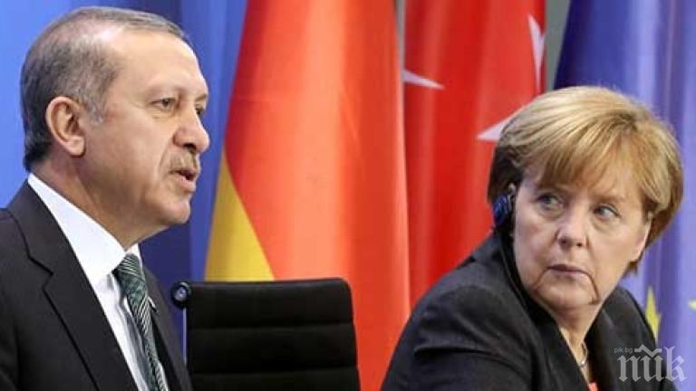 Изгониха журналист от пресконференцията след срещата между Меркел и Ердоган