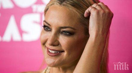 американската актриса кейт хъдсън стана майка трети път