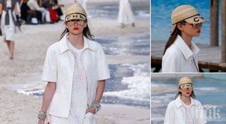 годишна българка участва грандиозното дефиле шанел париж