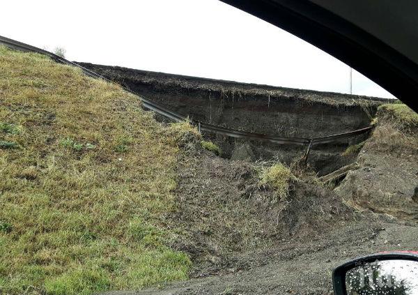 УЖАС В БУРГАСКИЯ КВАРТАЛ САРАФОВО: Районът е във воден капан (СНИМКИ)