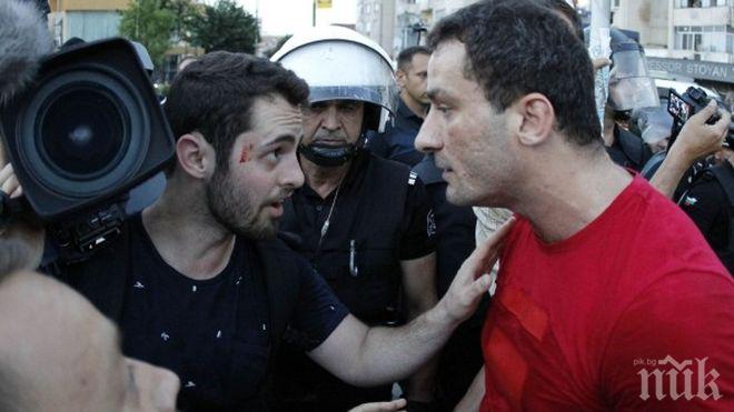 Перата отново на подсъдимата скамейка