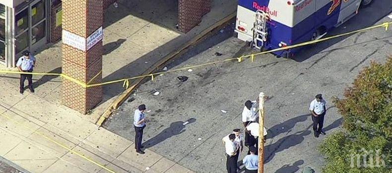 Най-малко петима ранени при стрелба на паркинг на търговски център във Филаделфия