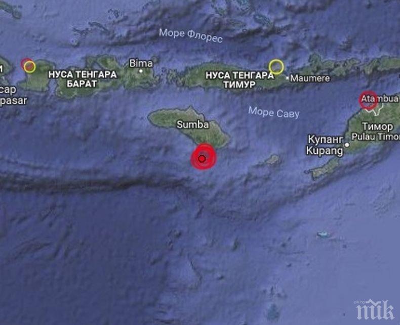 Две силни земетресение бяха регистрирани край бреговете на Индонезия