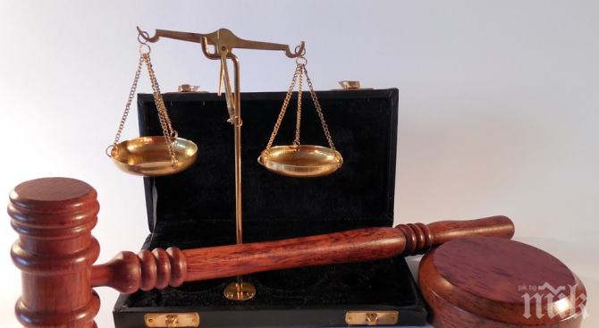 Разследват опит за убийство във Варна