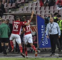 Допинг ченгета нахлуха внезапно в ЦСКА и Левски! Точат кръв на 