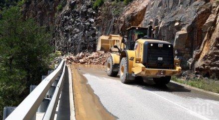 накрая пускат едното платно пътя смолян мадан
