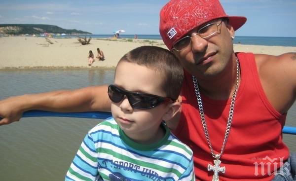 Мишо Шамара вече продуцира сина си