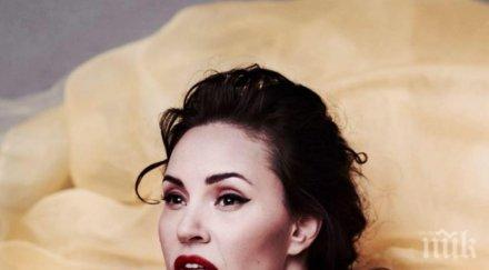 индийският вог нареди наше сопрано сред вдъхновяващи жени света снимки