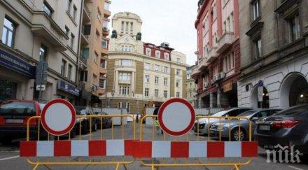 отбелязват цветна боя дефектите графа