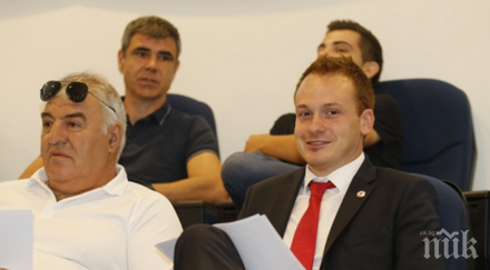 шеф цска 1948 моите очи сме истинското цска