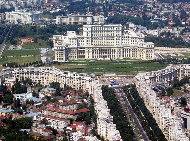 Правителството на Румъния прие план за удвояване на пенсиите до 2022 година
