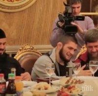 Рамзан Кадиров подари Мерцедес на Хабиб Нурмагомедов! Посрещат шампиона с почести в Чечня
