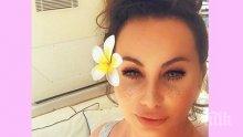НИЩО НОВО ПОД СЛЪНЦЕТО! Дарина се метна на врата на Бътлър - ето къде Мадам Мулти палува с екшън звездата (СНИМКА)