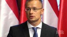 Унгарският министър: Миграцията не е човешко право