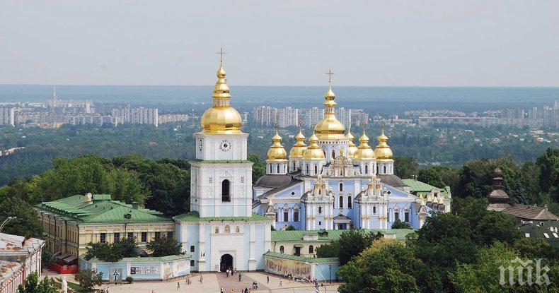 Българската православна църква не взима отношение за разколническия спор между Москва и Константинопол